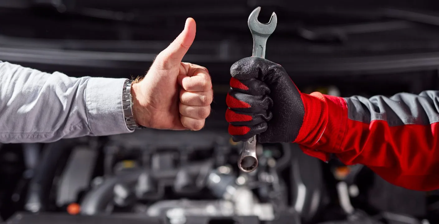 5 Pajisjet që Çdo Servis Automjetesh Duhet t’i Ketë | Vegla Profesionale KEAD